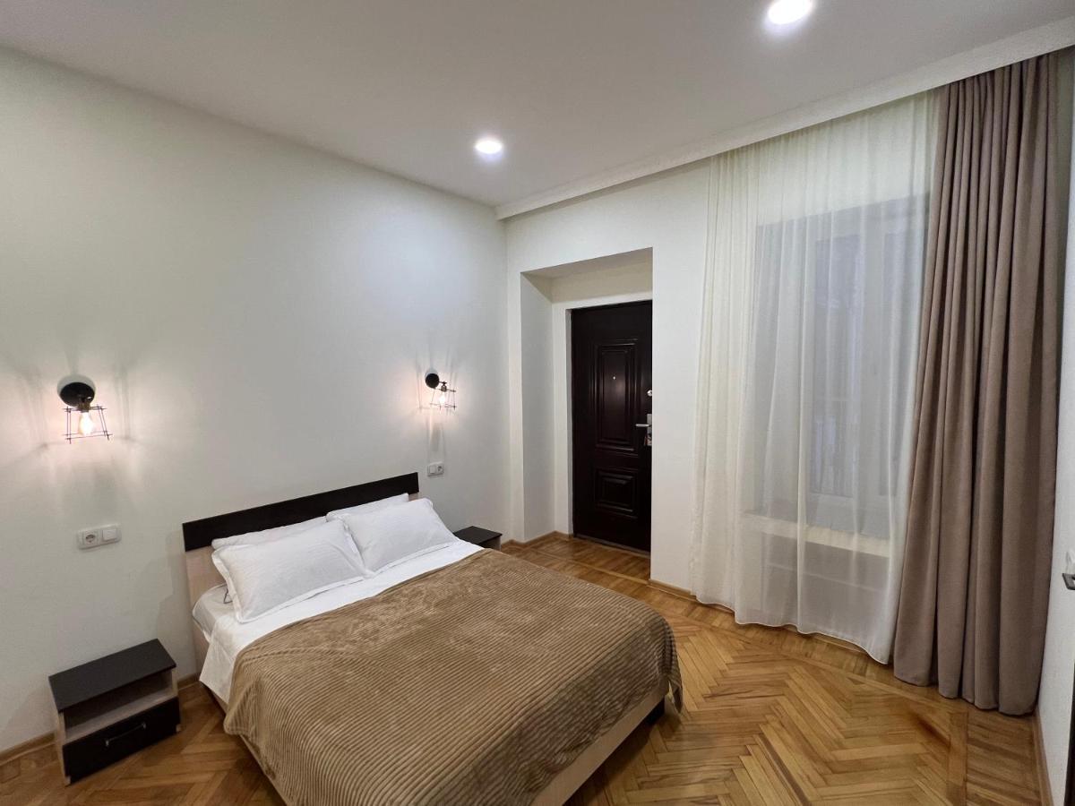 Cosy Apartment In Tbilisi Centre Exterior foto